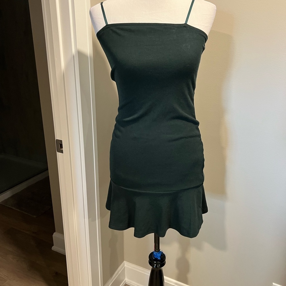 NWT Many Dress Green Spaghetti Strap Dress size small